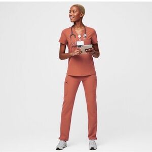 Figs Women's Terra cotta Pants & Top